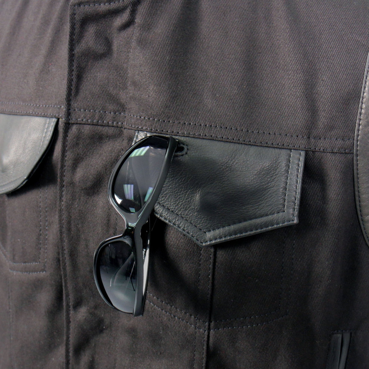 Made in the USA - Hot Leathers VSM5101 Men's Denim and Leather Vest with Red Lining
